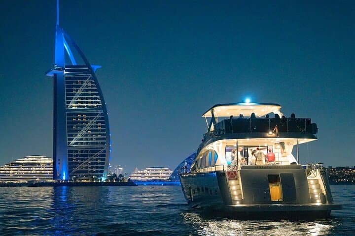 Dubai Harbour Luxury Yacht Cruise with BBQ and Skyline Views