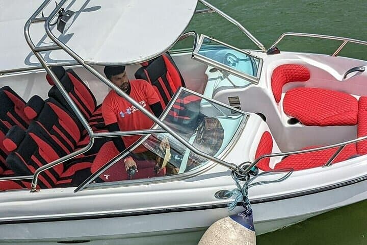 Speed-Boat Whale Watching in Mirissa: High-Speed Encounters with Blue Whales photo 3