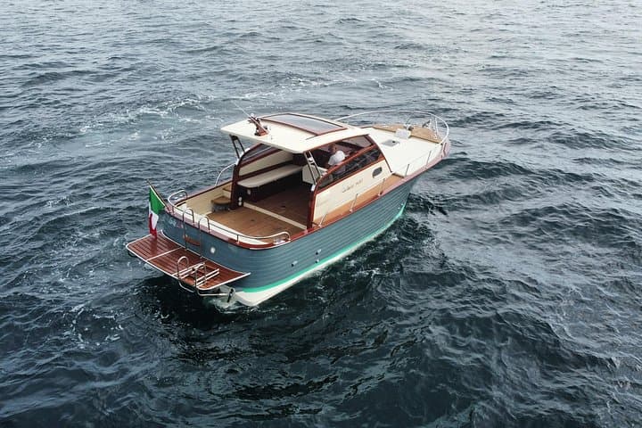 Private Boat Tour to Discover the Amalfi Coast from Sorrento photo 4