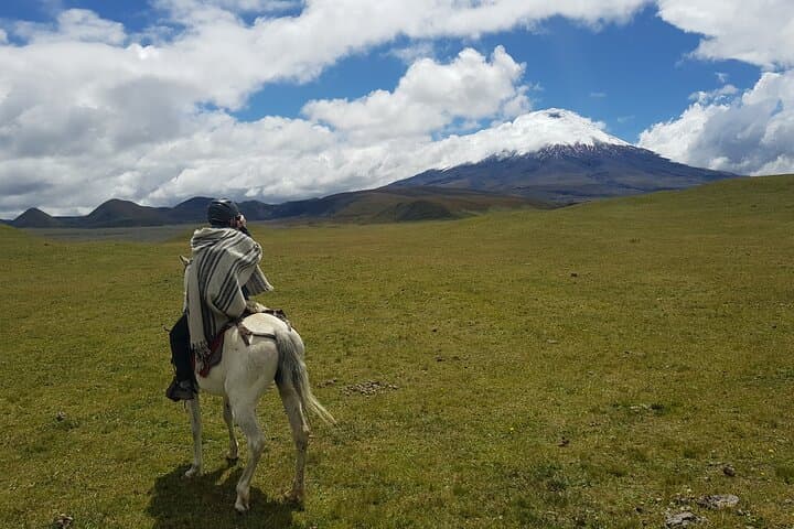 Horseback Riding in Cotopaxi: Páramo Trails & José Rivas Views