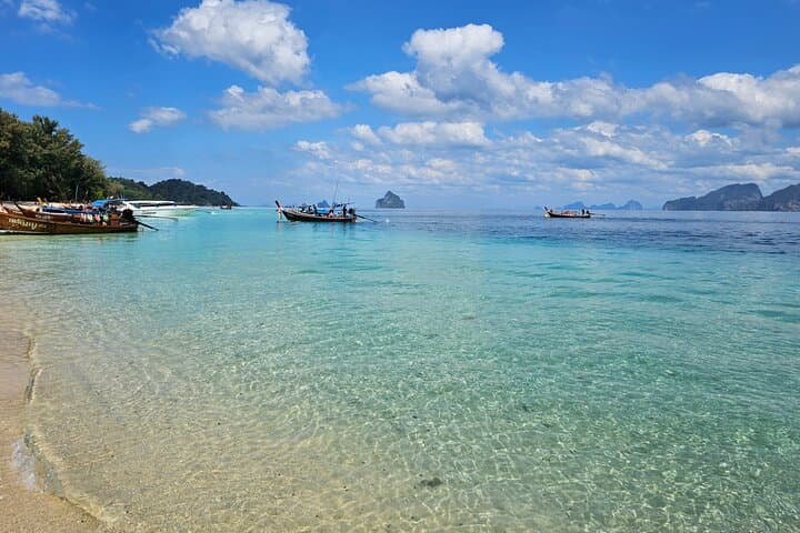 Island Hopping from Koh Lanta: Kradan, Ngai & the Emerald Cave Day Trip photo 3