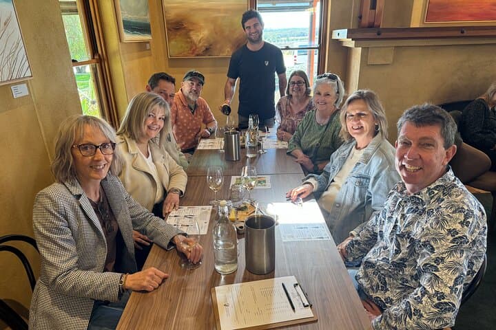 McLaren Vale Small-Group Wine Tour: d'Arenberg Cube & Gourmet Vineyard Lunch