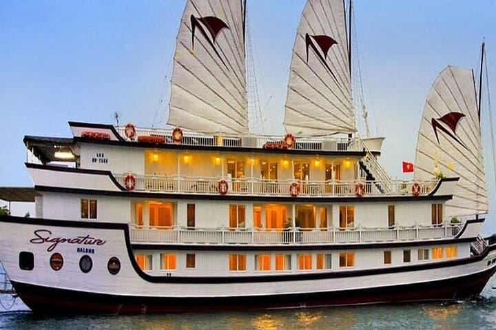 Signature 2-Day Halong Bay Cruise: Bai Tu Long Overnight Experience photo 3