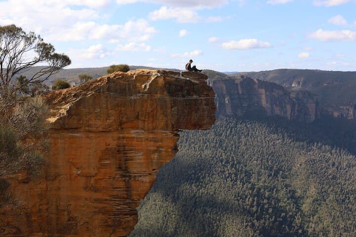Blue Mountains Private Tour: Echo Point, Govetts Leap & Scenic World from Katoomba photo 1