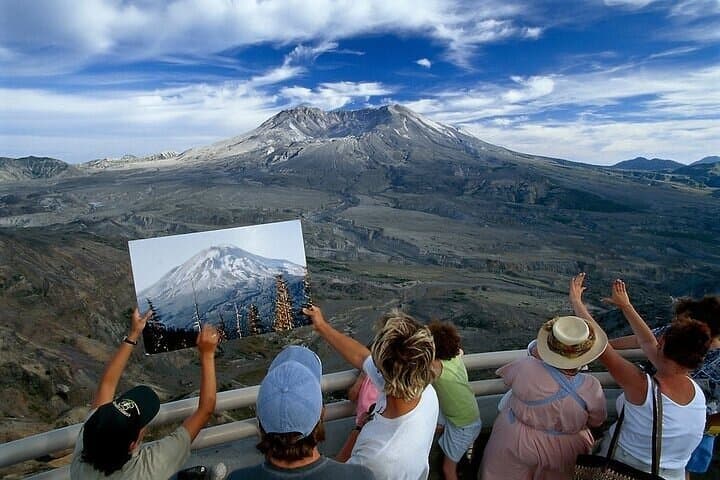 Portland to Mount St. Helens Day Tour — Johnston Ridge, Coldwater Lake & Silver Lake photo 4