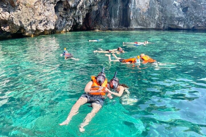 Speedboat to Angthong Marine Park: Snorkel, Kayak & Emerald Lagoon Views