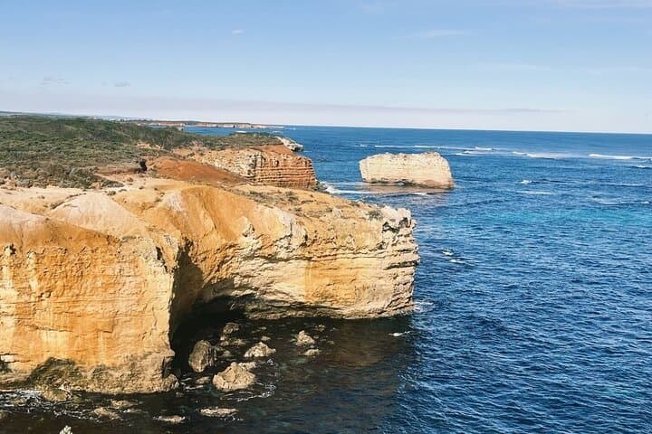 Private Great Ocean Road Tour: Twelve Apostles, Kennett River & Apollo Bay Day Trip photo 2