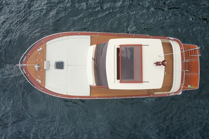 Private Boat Tour to Discover the Amalfi Coast from Sorrento photo 3