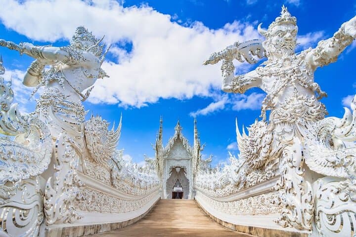 Chiang Mai to Chiang Rai Day Trip: White Temple, Blue Temple & Golden Triangle photo 2