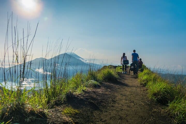 Mount Batur Sunrise Trek: Volcano Hike with Breakfast Above the Clouds photo 6
