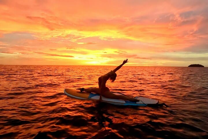 Tanjung Aru Paddleboard Guide: Golden-Hour SUP Lessons & Guided Paddles