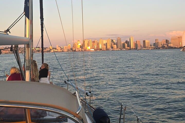 Private 3-Hour Classic Sail Charter Along the San Diego Coast photo 4