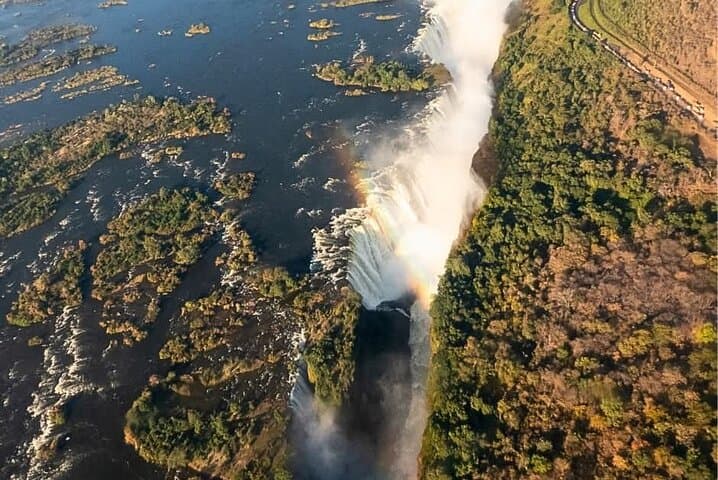 30-Minute Helicopter Flight Over Victoria Falls — Batoka Gorge & Zambezi Panorama photo 4