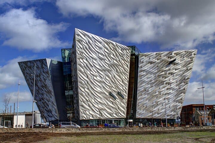 Private 4-Hour Belfast City Tour: Troubles, Titanic & Cathedral Quarter photo 6