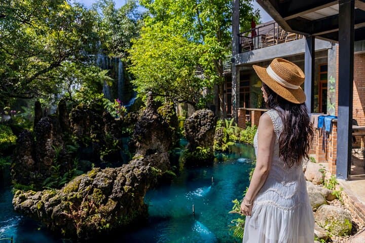 Chiang Mai Sticky Waterfall, Wat Ban Den & Dantewada Café Day Tour photo 4