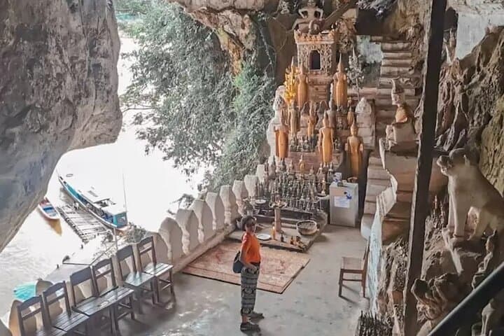 5-Day Laos Highlights: Temples, Kuang Si & the Luang Prabang–Vientiane Train photo 3