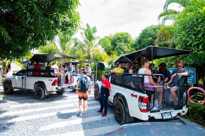Private Koh Samui 4x4 Safari: Temples, Waterfalls & Cliffside Views photo 3