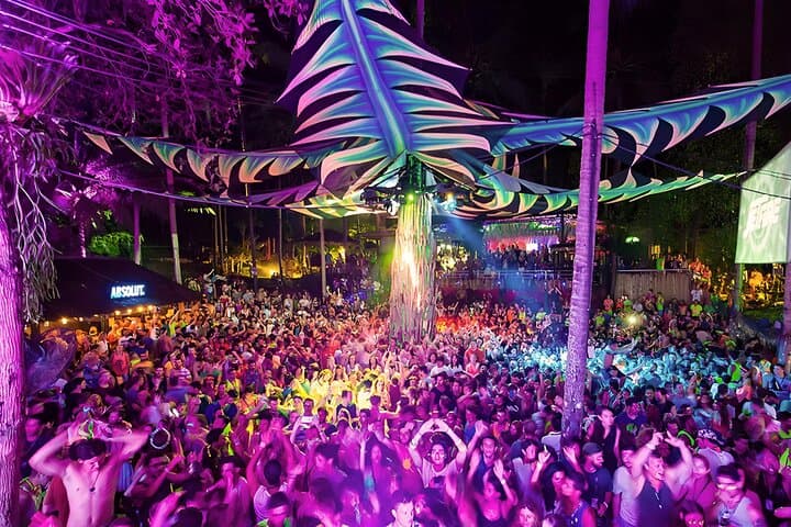 Full Moon Party Koh Phangan: Haad Rin Neon Beach Transfer and Body Painting photo 3