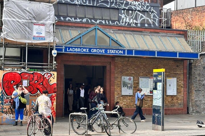 Notting Hill Walking Tour: Portobello, Golborne Road & Trellick Tower photo 5