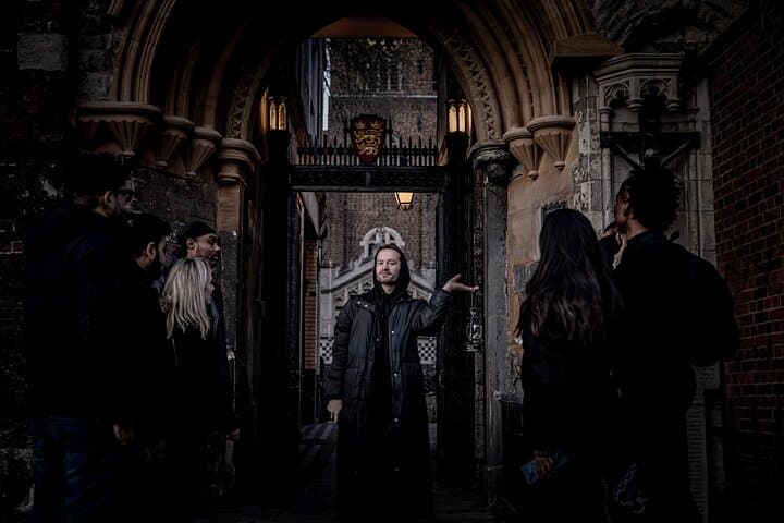 London Ghost Walking Tour: Nighttime Haunted History Walk