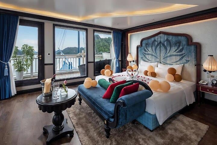 3-Day Ninh Binh & Lan Ha Bay Cruise — Trang An, Mua Cave & Lan Ha Bay photo 6