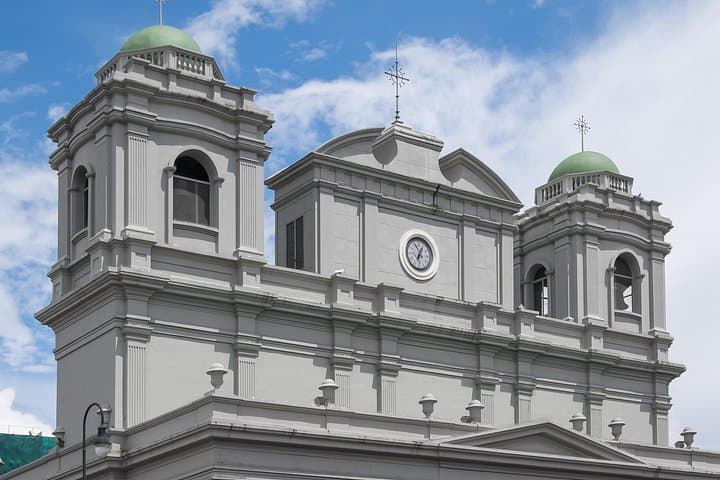 San José Highlights: Private Half-Day Markets, Cathedral & National Theatre Tour photo 4
