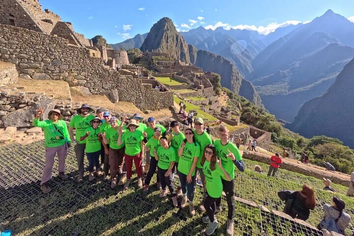 Classic Inca Trail 4D/3N: Guided Trek to Machu Picchu via Dead Woman's Pass photo 3