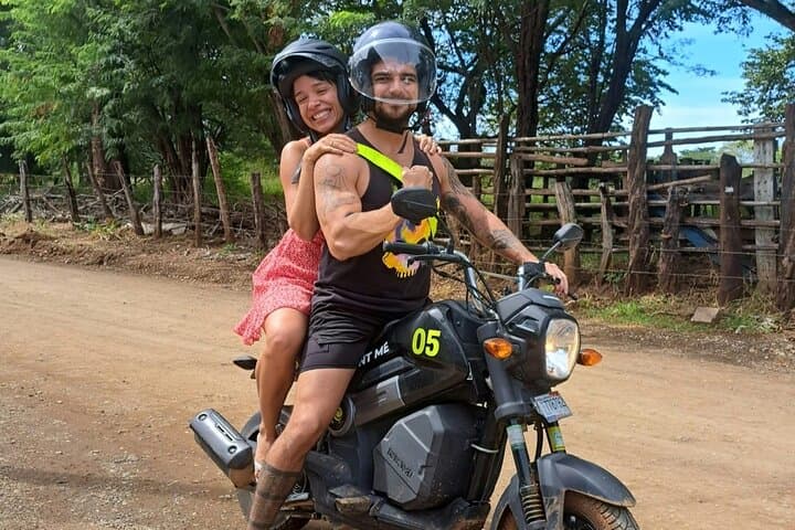Playa Grande Scooter Rental — Navi 109cc Coastal Exploration photo 3