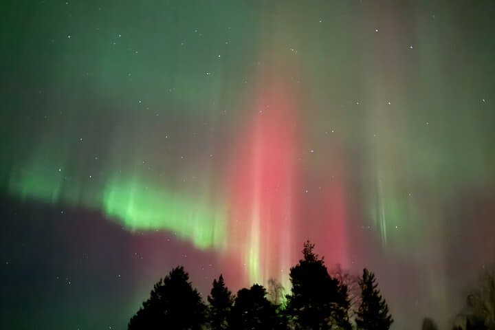 Private Northern Lights Tour in Saariselkä — Chase the Aurora with Local Guides photo 4