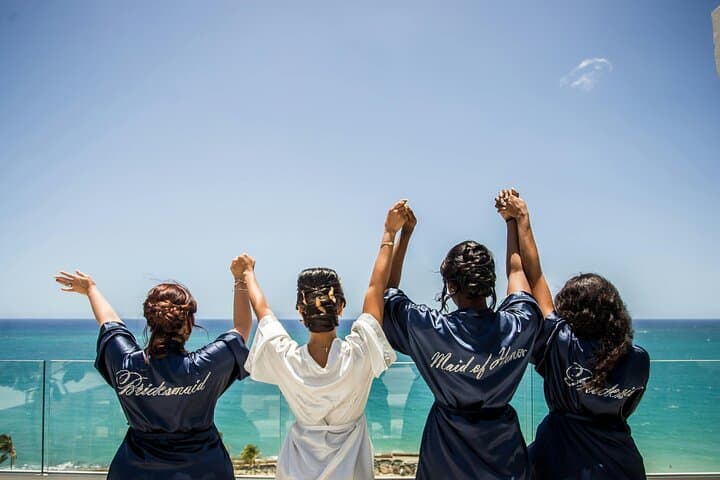 Tailor-Made Bachelorette Parties in Riviera Maya: Spa, Beach & Nightlife