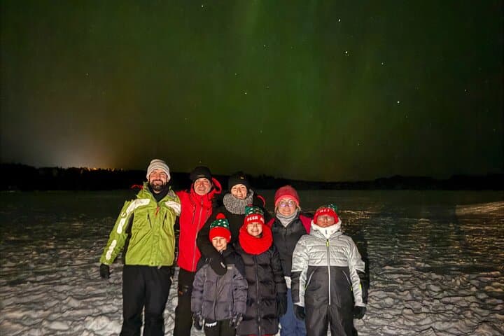 Family-Friendly Aurora Minivan Tour from Rovaniemi: Northern Lights by Firelight photo 2