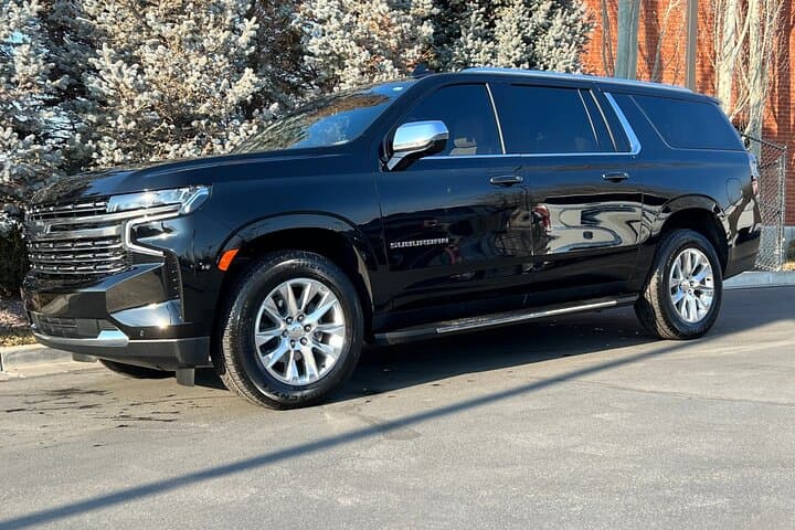 Private Transfer from SFO to San Francisco Hotels — Meet & Greet Luxury SUV photo 3