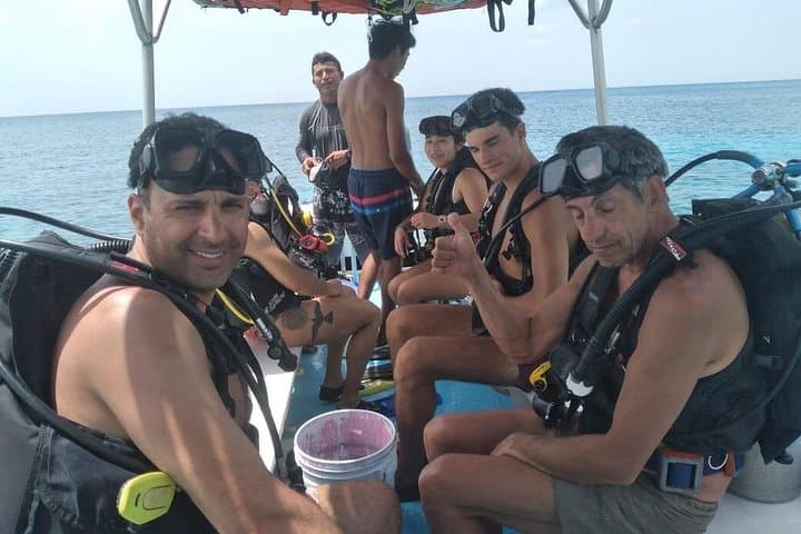 Riviera Maya Scuba Diving from Puerto Aventuras: Small-Group Reef Dives with Sea Turtles photo 4