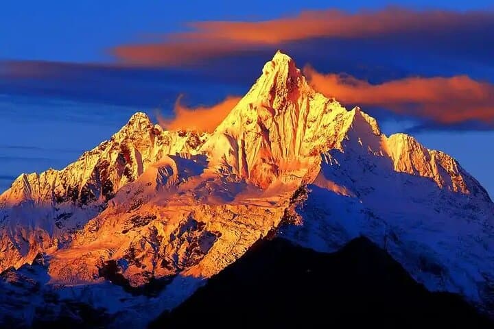 Meili Snow Mountain Golden Sunrise: Feilai Temple & Balagezong Sunrise Tour