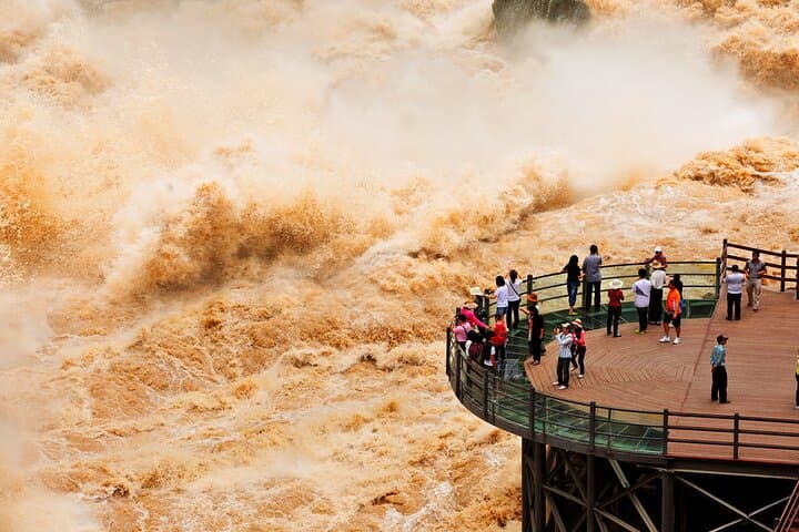 Shangri-La Private Scenic Drive from Lijiang — Tiger Leaping Gorge, Haba & Meili photo 2