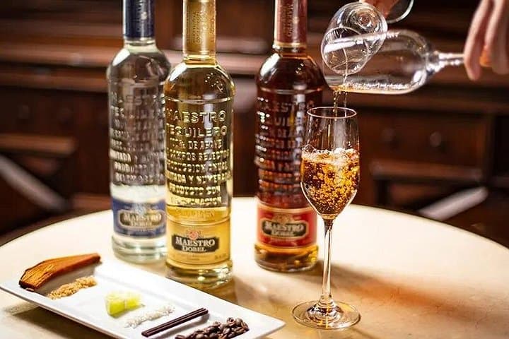 craft-your-own-dobel-blend-gourmet-tequilero-experience-in-guadalajara photo 3
