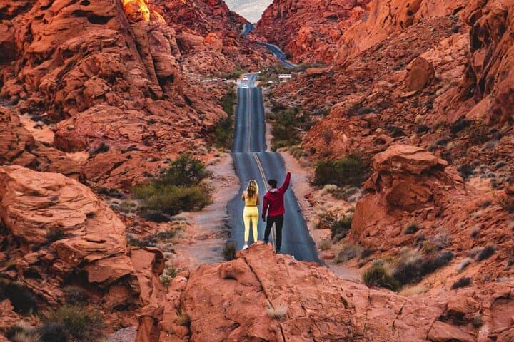Valley of Fire State Park Escapade — White Domes, Petroglyphs & Red Sandstone Hikes photo 4