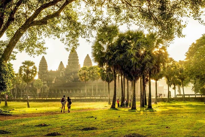 Two-Day Angkor Wat & Phnom Kulen Tour — Temples, 1000 Lingas & Waterfall