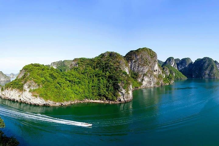 Unveiling Vietnam: A 15-Day Journey from Saigon to Hanoi and Hoi An photo 1