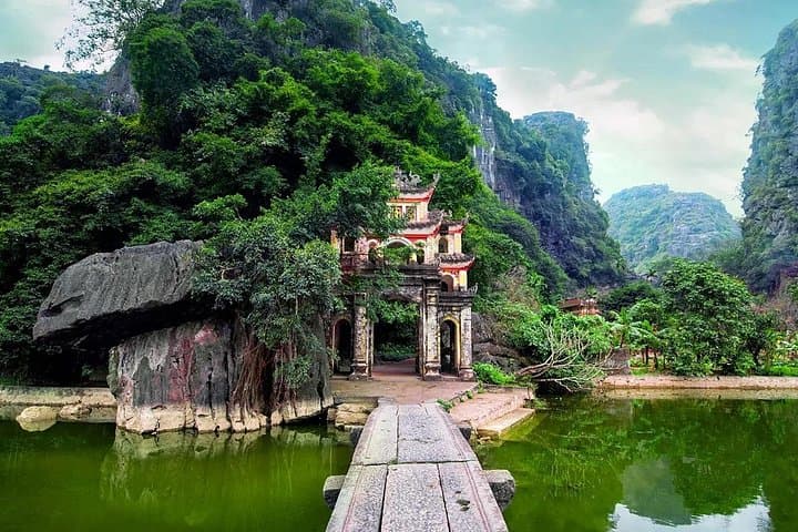 Unveiling Vietnam: A 15-Day Journey from Saigon to Hanoi and Hoi An photo 2