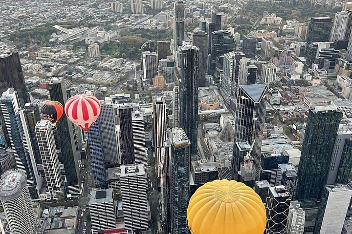 Melbourne Sunrise Hot Air Balloon Flight: Dawn Over the Yarra and CBD photo 4