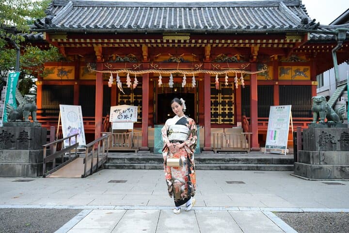 Asakusa Kimono Photoshoot: Private Kimono Experience & Photographer in Tokyo photo 3