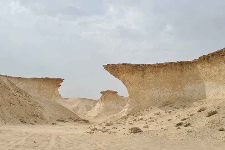Zekreet West Coast Tour: Desert Cliffs, Richard Serra Sculpture & Camel Racing