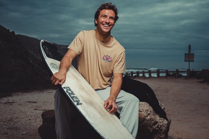 Carcavelos Surf Lesson with Pro Luis Perloiro — Lisbon Pickup and 1.5‑Hour Ocean Session