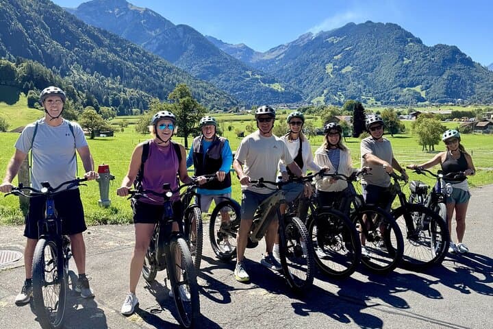 Interlaken E-Bike Tour: Iseltwald, Lake Brienz & Giessbach Waterfalls photo 4