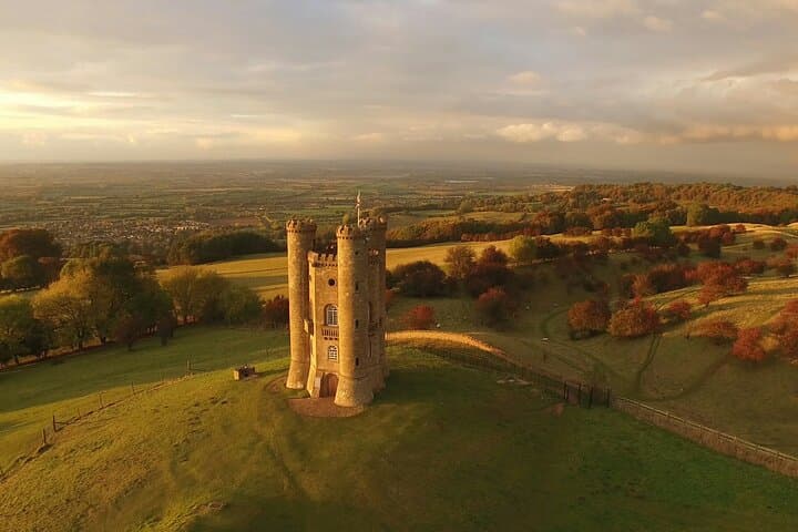 Private Full-Day Cotswolds Tour from London — Burford, Bibury, Bourton & Stratford photo 4