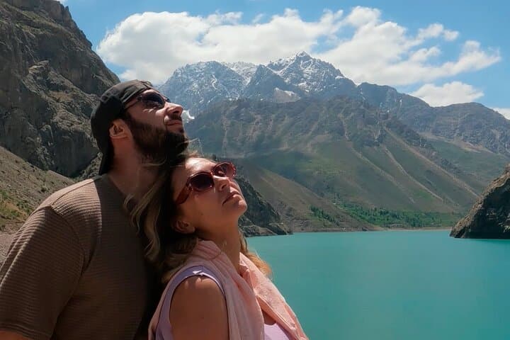 Exploring Tajikistan’s Seven Lakes: A 4WD Adventure from Samarkand
