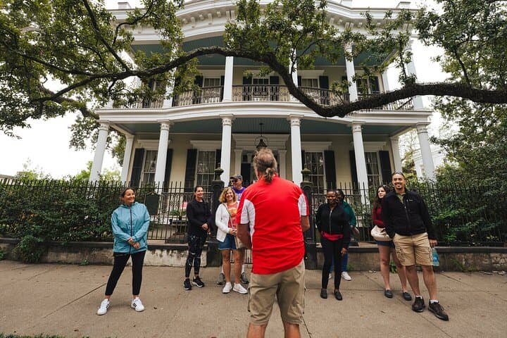 Hop-On Hop-Off New Orleans: French Quarter to Garden District Walking Tour photo 2