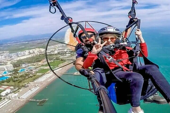 Paramotoring over Negombo Lagoon: Scenic Powered Paragliding Flights in Sri Lanka photo 4