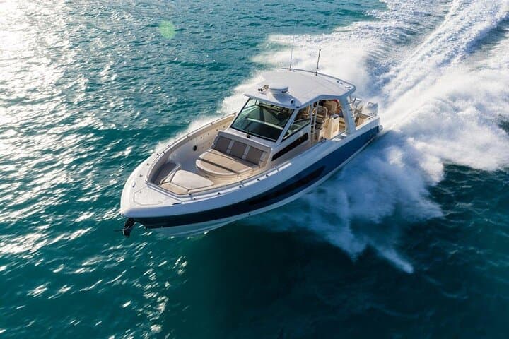 Private Maui Luxury Powerboat Charter from Maalaea Harbor